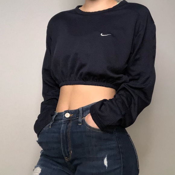 Nike Tops - NIKE Crop Long Sleeve Shirt